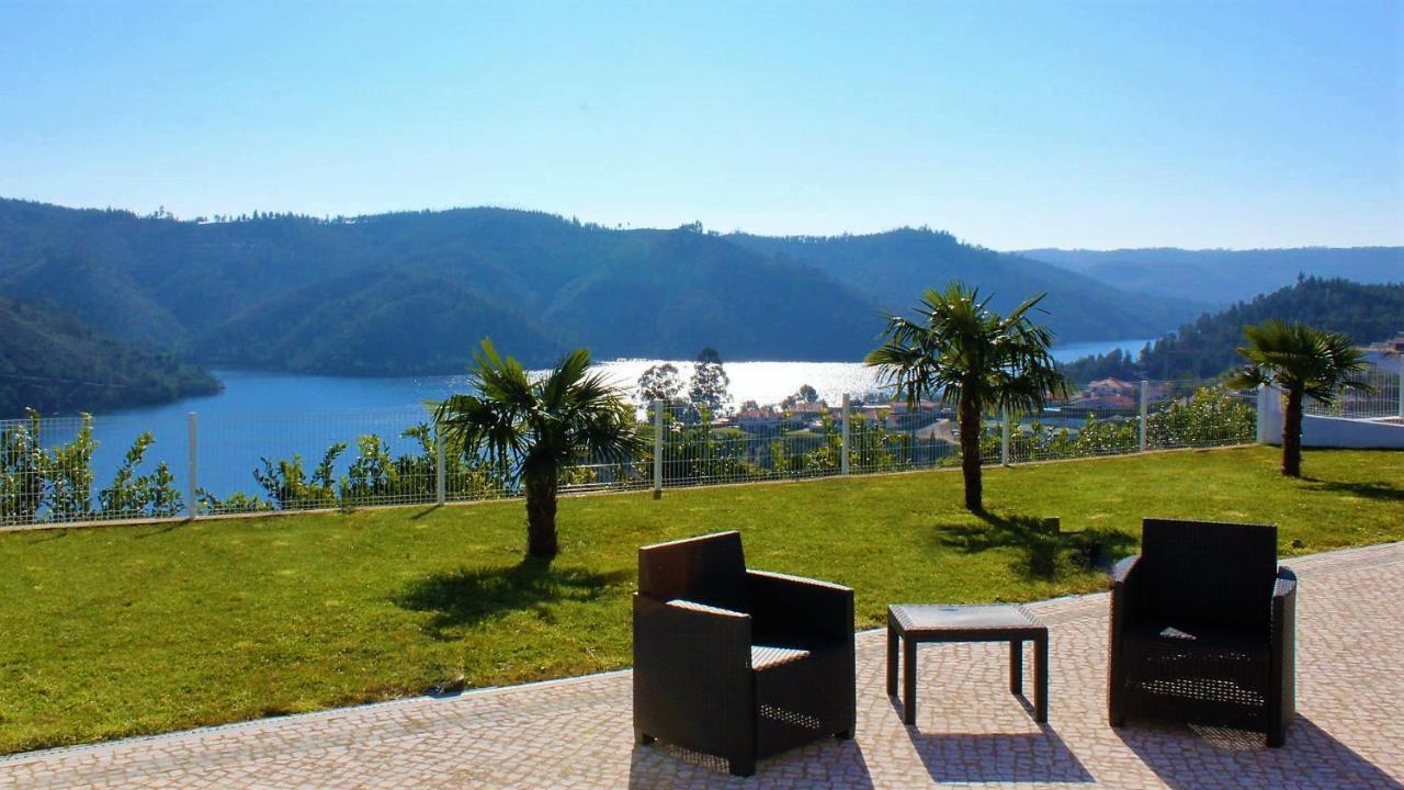 Lago Azul Villas Ferreira do Zêzere Εξωτερικό φωτογραφία