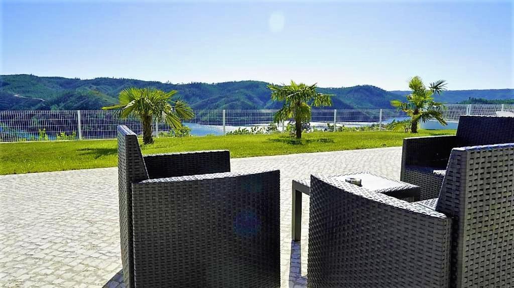 Lago Azul Villas Ferreira do Zêzere Εξωτερικό φωτογραφία